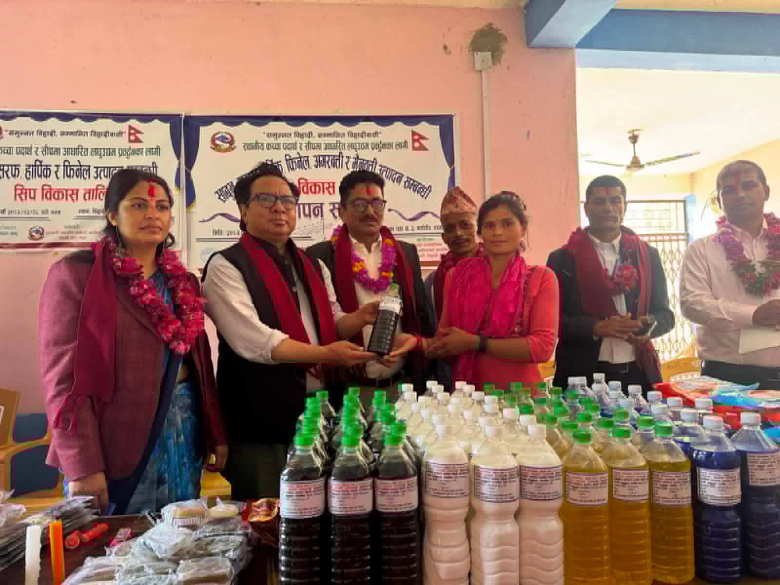विहादीमा सीप विकास तालिम, स्थानीय कच्चा पदार्थमा आधारित लघु उद्योग प्रवर्द्धनमा जोड