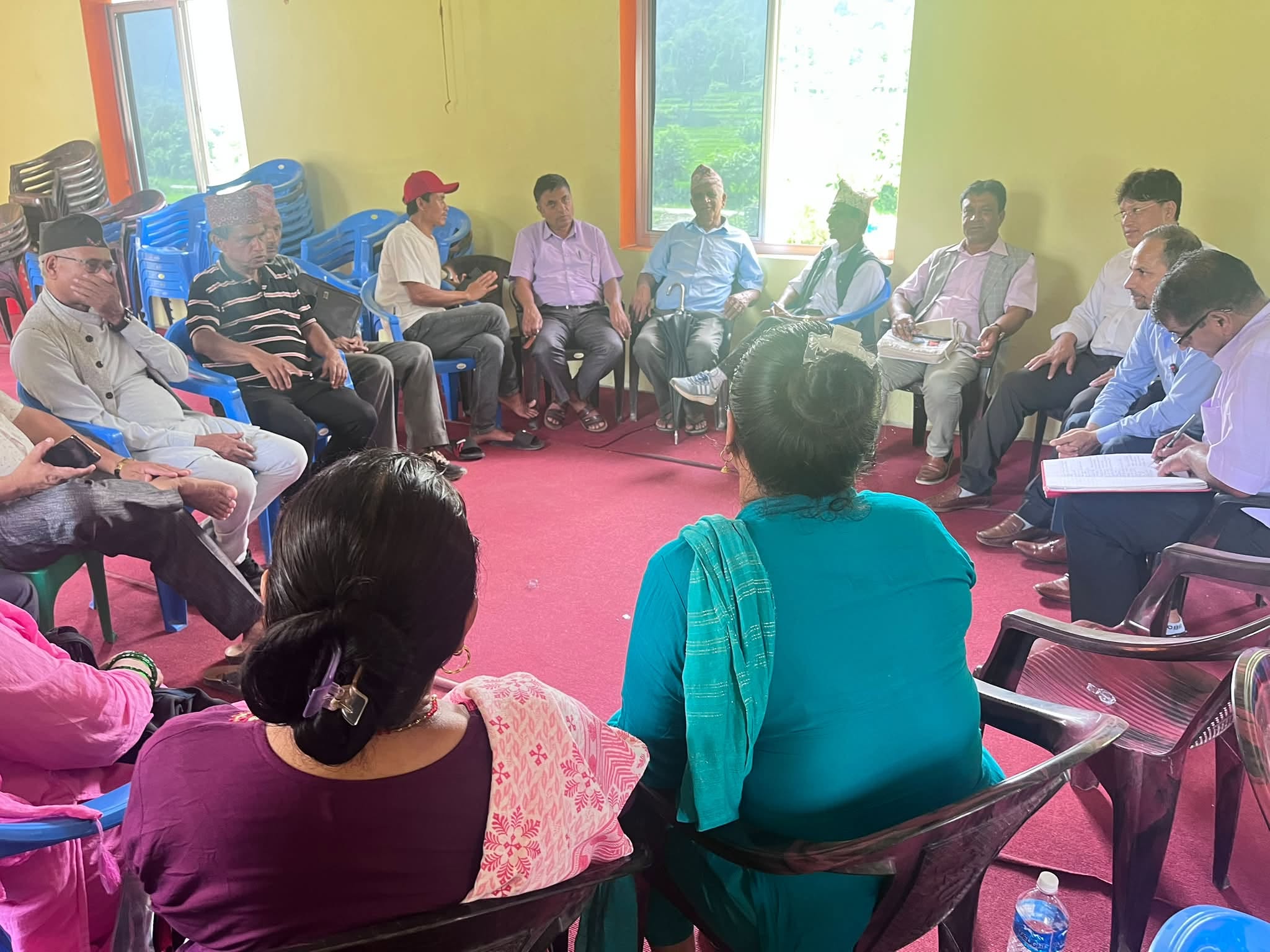 पर्वतमा एमालेले शुरु गरयो स्थानीय तहको निर्वाचन केन्द्रित अभियान, अरु दलको तयारी के छ र ?